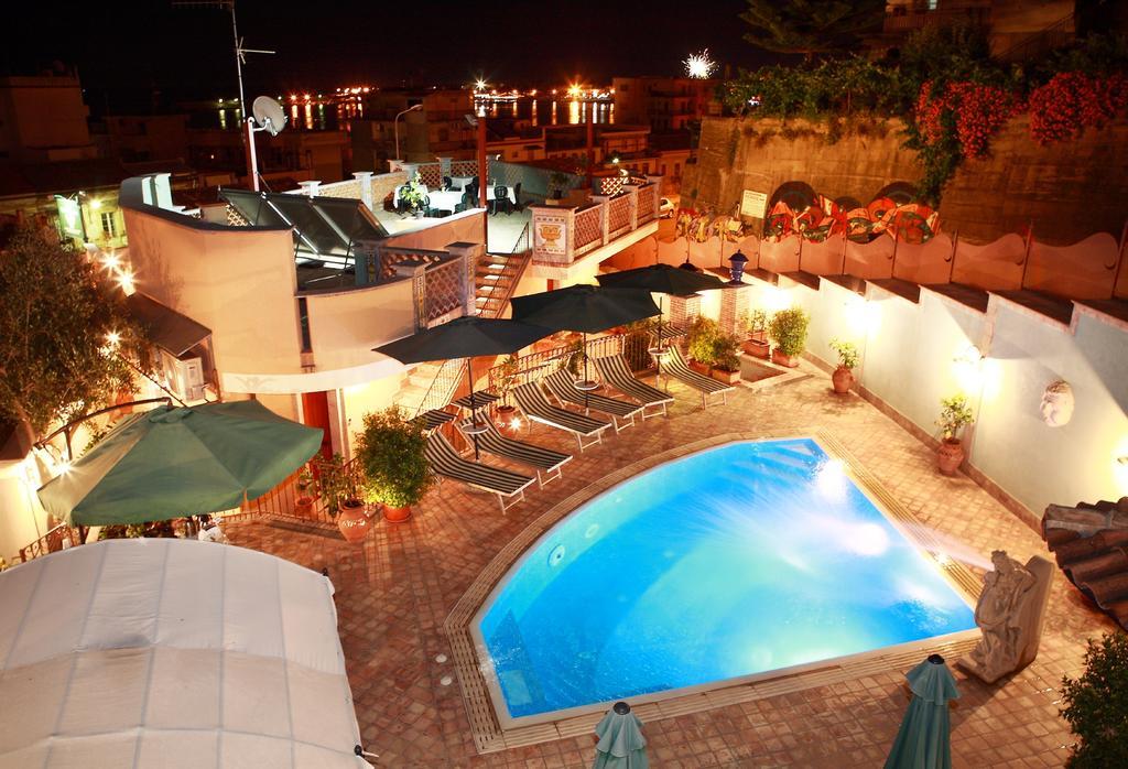 Villa Cristina Giardini-Naxos Exterior foto