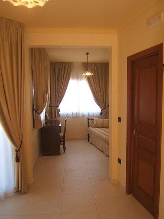 Villa Cristina Giardini-Naxos Exterior foto