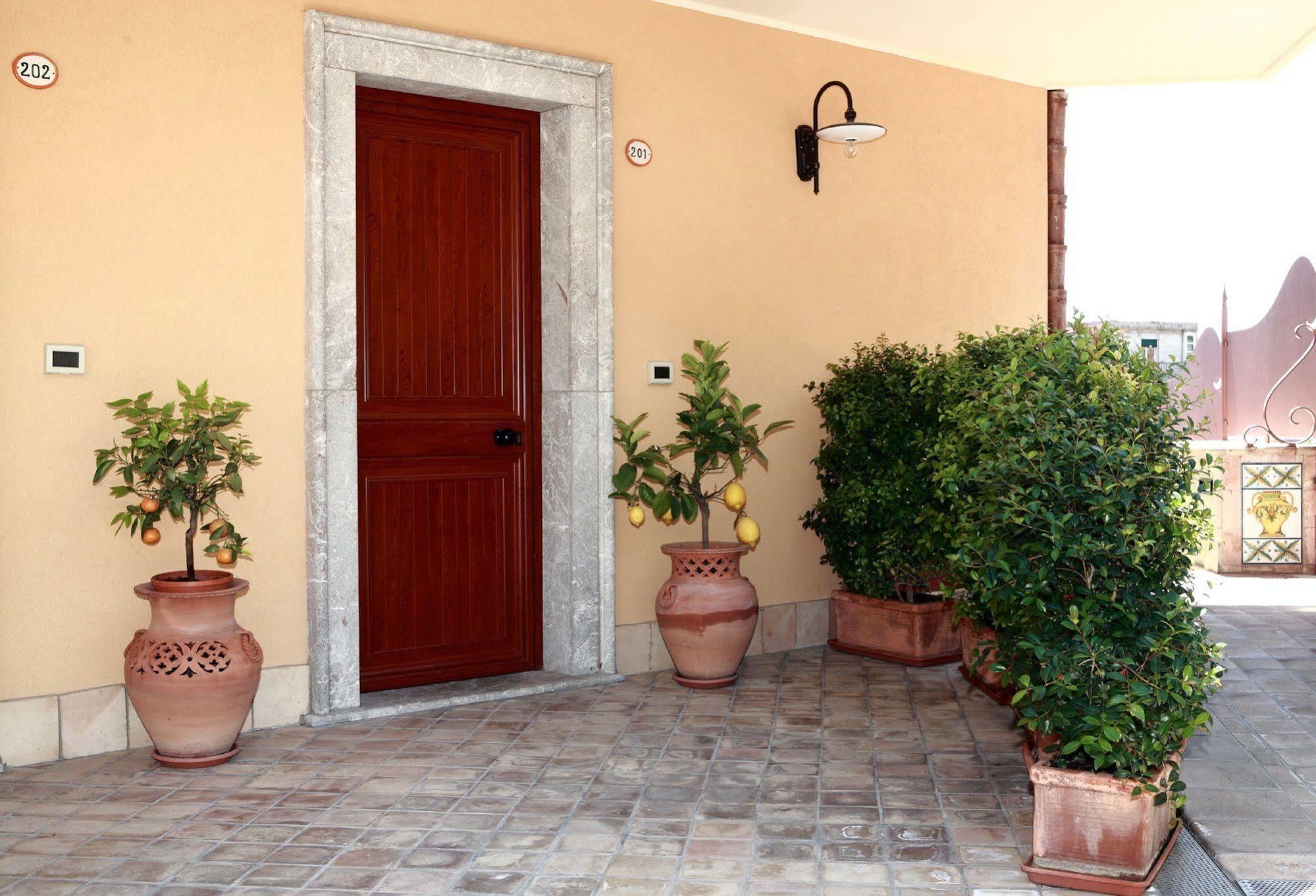 Villa Cristina Giardini-Naxos Exterior foto